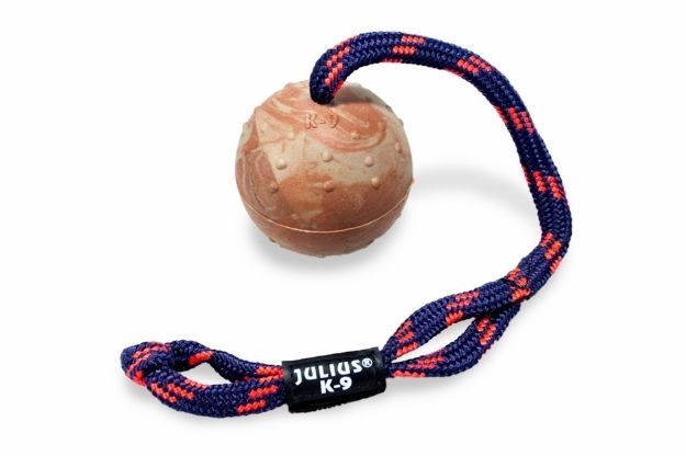 Picture of Julius-K9® IDC® Natural Rubber Ball - 60 mm, with handle
